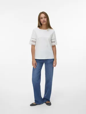 Produktbild von Vero Moda VMIVACY 2/4 O-NECK TOP JRS BTQ Snow White/SNOW WHITE LACE XS