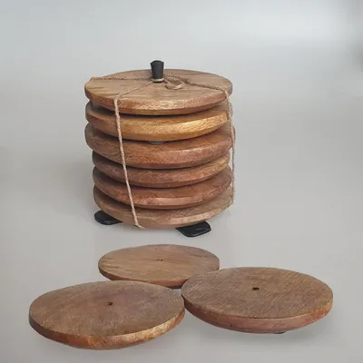 Produktbild von Holz Untersetzer 6 Stk. aus massivem Mangoholz - NWKWJ84821
