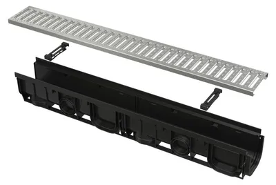 Zdjęcie produktu dla Rynna zewnętrzna 100 mm z ramą z tworzywa sztucznego Alcadrain (Alcaplast) i rusztem ocynkowanym o p