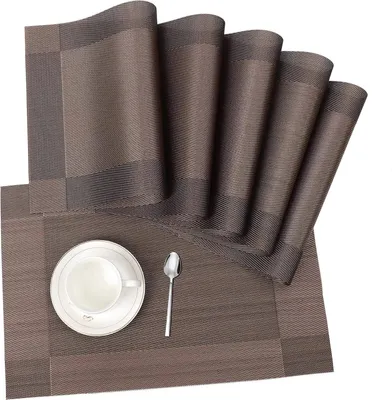 Productafbeelding van Hittebestendige, wasbare, rechthoekige placemats van PVC, geweven placemats voor de eetkamer, thuis of in een restaurant, set van 6, zilverkleurig