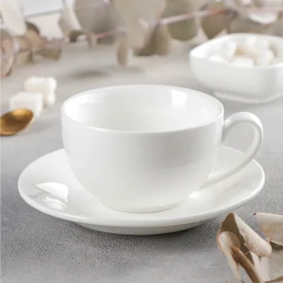 Immagine prodotto di Tazza da tè Wilmax con piattino, 400 ml, porcellana bianca WL-993191/AB