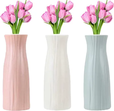 Produktbild von Set aus 3 eleganten Designervasen aus Kunststoff, perfekt zur Dekoration von Büro, Balkon, Küche oder Hochzeit