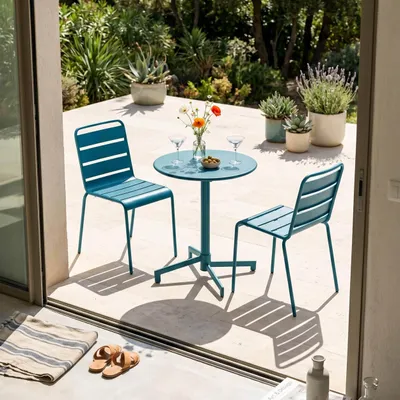 Produktbild von Gartentisch und 2 Stühle aus Metall in Pazifikblau (Set) - Oviala Palavas