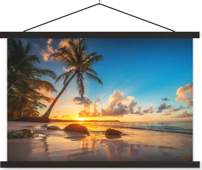 Produktbild von MuchoWow® Textilposter Strand - Meer - Palme - Sonnenuntergang 60x40 cm mit schwarzem Rahmen - Hölzernes