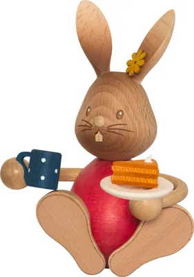 Produktbild von Drechslerei Kuhnert - Dekofigur aus Holz - Hase Stupsi mit Kuchen  - ca. 12cm