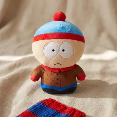 Produktbild von South Park Stan Marsh Kuscheltier 20 cm – weiche Plüschfigur für Fans, Kinder & Sammler