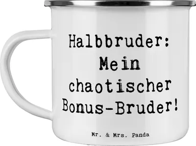 Produktbild von Mr. & Mrs. Panda Teetasse Spruch Halbbruder Chaos - Weiß - Geschenk, Familie, handgemacht, Haferl, Pott, Beziehung, Verwandte, Geschwister, Emaille Becher, Teebecher