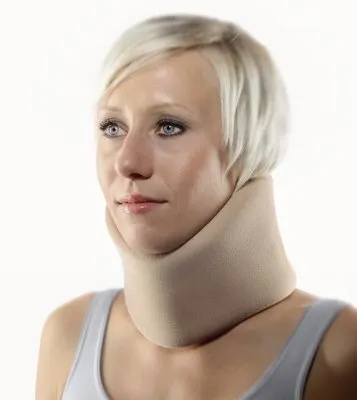 Produktbild von Bort Cervicalstütze StabiloNec mit Verstärkungsspange, beige>>>>Ausf.: Höhe 9 cm Gr. S