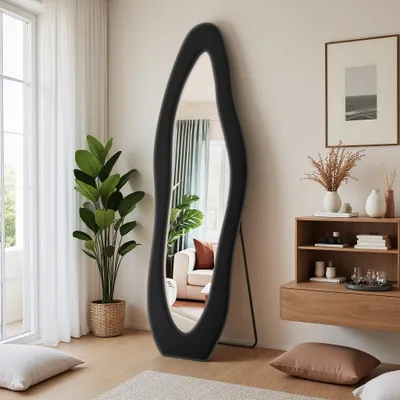Produktbild von REMZETTA Ganzkörperspiegel 160 x 50 cm, Schwarz, Standspiegel in Wellenform mit gepolstertem Flanellrahmen, zum Aufstellen oder Aufhängen, für Schlafzimmer und Flur