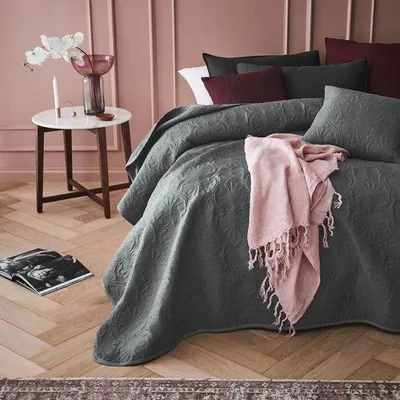 Produktbild von Famanu Sprei Elegante Dunkelgrau 240 x 260 cm für Bett und Sofa – Vielseitige Wohndecke