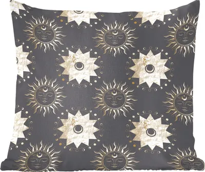 Produktbild von MuchoWow® Zierkissen Sofakissen Wohnzimmer Dekokissen 40x40 cm Muster - Sonne - Sterne - Gold - Foto Kissen - Schlafzimmer Dekoration