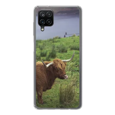 Produktbild von MuchoWow® Handyhülle Schutzhülle Hülle für Samsung Galaxy A12 Schottische Highlander - Gras - Wasser - Tiere Silikon Softcase Handy Hülle - Bild