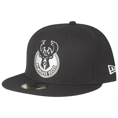 Produktbild von New Era 59Fifty Fitted Cap - NBA Milwaukee Bucks - 7 1/8