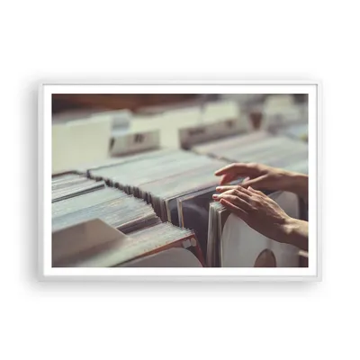 Produktbild von Gerahmtes Poster - Weißer Rahmen - Platten Vinyl Hände - 100x70 cm - Wand Bild - Wanddeko - Wandbilder - Kunstposter - Wandposter - Bilderrahmen - Bilder - Kunstdruck - P2WAA100x70-4591