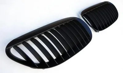 Immagine prodotto di Griglia anteriore a nido d'ape, nera, per BMW Serie 6 (E63 / E64), anno 20