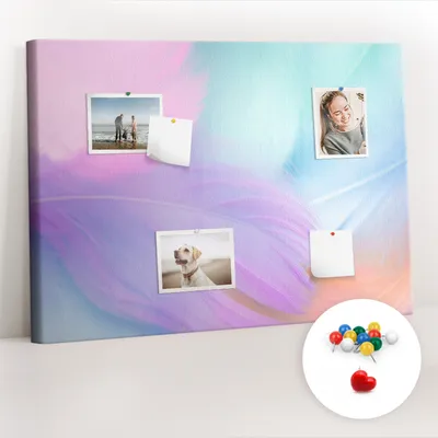 Imagen del producto de Pizarra de corcho con chinchetas - Tablero con chinchetas para fotografías y notas - 100x70 cm - 100 chinchetas de colores - Bolígrafos de colores