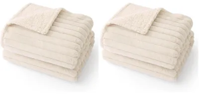 Produktbild von Hundedecke wasserdicht 76x102 cm waschbar für mittelgroße Hunde, Schutzdecke, Creme, 2er Pack