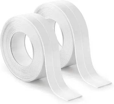 Produktbild von Packung mit 2 selbstklebenden, flexiblen weißen PVC-Dichtungsstreifen, 38 mm x 3,2 m, für Küche und Bad