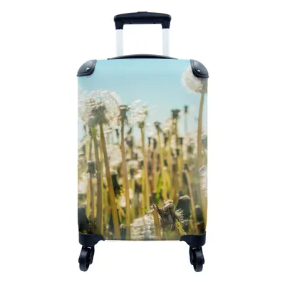 Produktbild von MuchoWow® Koffer Handgepäck Trolley Rollkoffer Kleine Reisekoffer mit 4 Rollen - Blumen - Löwenzahn - Gras - Cabin Size < 55x40x23 cm & 55x40x20 cm - Fotokoffer - Kabinenkoffer - Boardgepäck - Reise-Box - Reisekoffer - Reisegepäck - Koffer mit Bild - Trolley für Kinder
