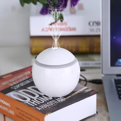 Image de USB Essential LED Touch Aroma Humidificateur Ultrasonique Diffuseur d'Huile Purificateur d'Air Blanc
