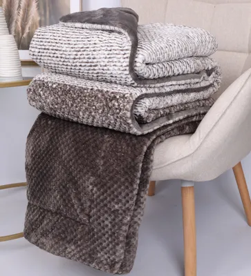 Produktbild von Betz Luxus Kuscheldecke MAILAND 150x200 cm Wohndecke XXL  Farbe: beige