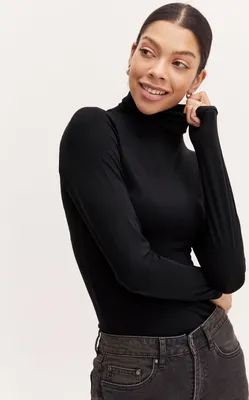 Image de b.young BYPamila - T-shirt à manches longues pour femme, coupe ajustée, col roulé, modèle basique