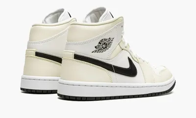 Produktbild von Nike Air Jordan 1 Mid Coconut Milk Black Summit White - EU 39