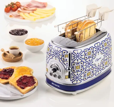 Obrázek produktu pro Ariete 0155/0C, 2 krajíců, Bílá, Světle modrá, Kov, 810 W, 220-240 V, 50/60 Hz