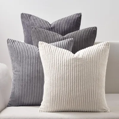 Produktbild von 4er-Set Kissenbezüge, 45 x 45 cm, grauer Cord, dekorative Kissenbezüge für Sofa, Schlafzimmer, Wohnzimmer, Balkon, Kinderzimmer, flauschig, Farbverlauf