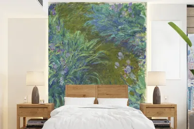 Produktbild von MuchoWow® Fototapete für Wohnzimmer oder Schlafzimmer Wandtapete Vinyl Motivtapete Der Weg durch die Schwertlilien - Gemälde von Claude Monet - 205x280 cm - Wandbild