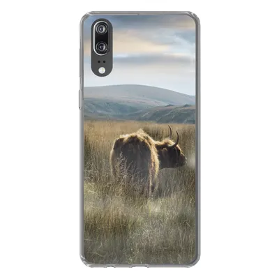 Produktbild von MuchoWow® Handyhülle Schutzhülle Hülle für Huawei P20 Schottische Highlander - Nebel - Gras Silikon Softcase Handy Hülle - Hardcover