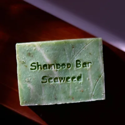 Produktbild von The Highland Soap Company Haarseife Seaweed 140g