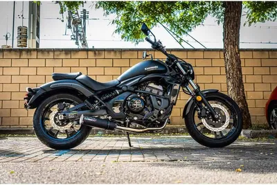 Produktbild von GPR m3 komplette Auspuffanlage schwarz mit Katalysator für Kawasaki Vulcan 650 S 2021-2024