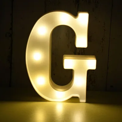 Immagine prodotto di Lettera 3D illuminata a LED, lettera G da 22 cm