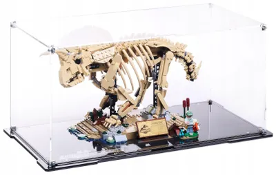 Produktbild von Blacked Brick Vitrine für LEGO® 77985 Jurassic World – Triceratops-Skelett