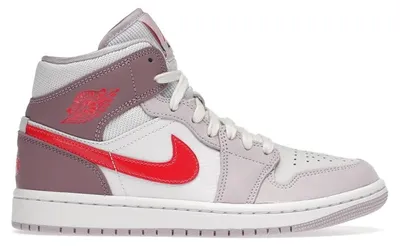 Image de Jordan 1 Mid, édition "Saint-Valentin" (2022), pour femmes - Taille : 38,5 (Europe)