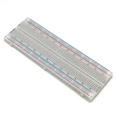 Produktbild von Breadboard mit 830 Kontakten