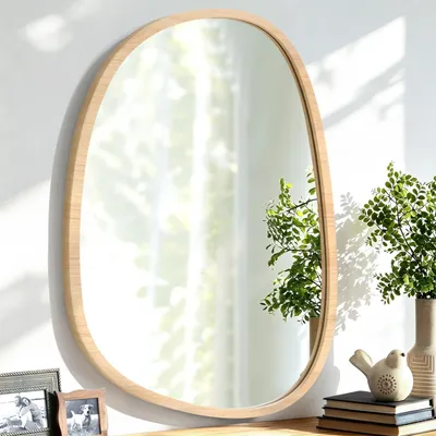 Image de Miroir mural asymétrique avec cadre en bois en bois naturel