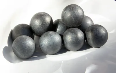 Produktbild von UHRIG 10x Eisen Vollkugel - massive Stahlkugeln mit je Ø 35 mm - geschmiedete Eisenkugel z. B. für Zaunpfosten - 10 Stück