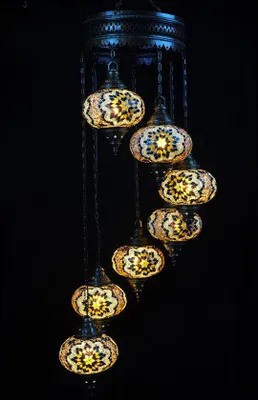 Produktbild von Hanglamp aus Glas mit 7 bunten Mosaikbällen - Türkische orientalische Deckenleuchte - Marokkanische Kronleuchter