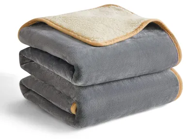 Image de Couverture imperméable pour grands chiens - 152 x 127 cm