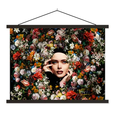 Produktbild von MuchoWow® Textilposter Blume - Frauen - Porträt - Botanisch 40x30 cm mit schwarzem Rahmen - Dekorationen