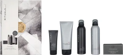 Produktbild von Auto-Parfüm 2x3g /Sport-Duschschaum 200m/Homme-Duschschaum 200ml/Kühlendes Duschgel 200ml/Gesichtspeeling 70ml Rituals Homme Set
