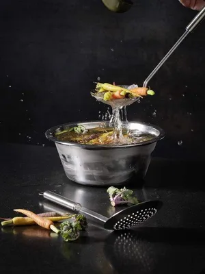 Produktbild von Famanu Küchenwaage Edelstahl Silber 14 cm - Kompakt und präzise