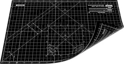 Image de Tapis de découpe auto-cicatrisant A3 double face 5 plis Quilting-Couture Scrapbooking Tissu & Papercraft impérial / métrique 17 pouces x 11 pouces / 42 cm x 27 cm - Noir