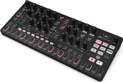 Immagine prodotto di IK Multimedia Uno Synth Pro X - analogue synthesiser