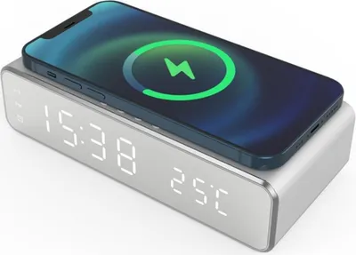 Produktbild von INF Digitaler LED-Wecker mit kabellosem Ladegerät und Thermometer Silber