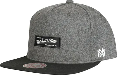 Produktbild von Mitchell & Ness Snapback Cap - WOOL Brand Logo Patch grau