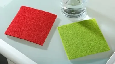 Produktbild von Gilde Filz Untersetzer quadratisch grün 10 x 10 cm