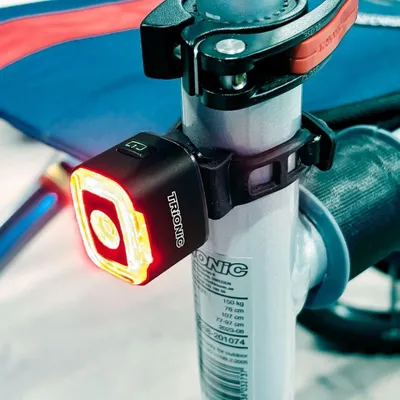 Produktbild von Trionic Rollator LED Rückleuchten 70 Lumen | USB-C aufladbar (Paar)